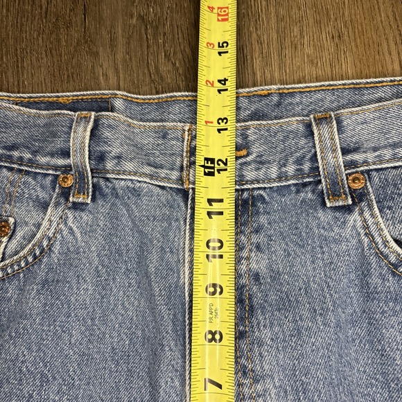 Vintage Levis 550 Jeans Mens 38x30 Relaxed Fit Y2K 2001 Stone Wash 100% Cotton - Picture 10 of 12